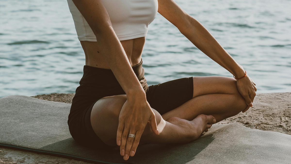 Yoga on the seven beach genova