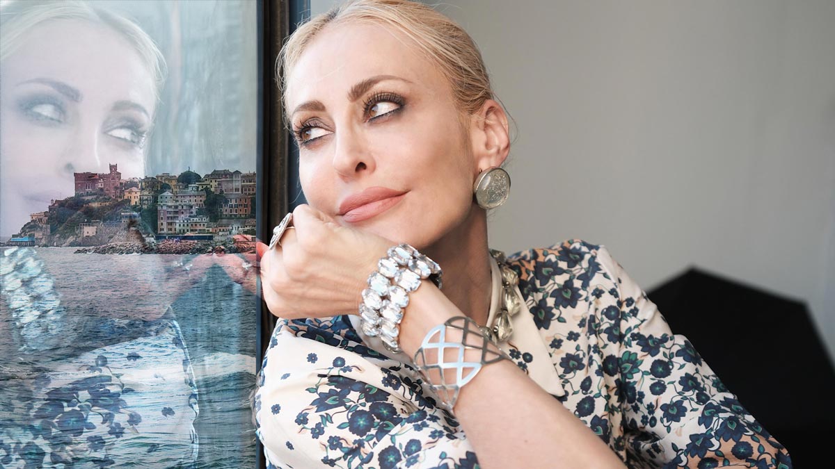 Kelly Kaltsi show aperitivi a genova