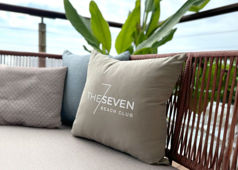 The Seven Beach Club & Cocò sul Mare spiaggia a genova